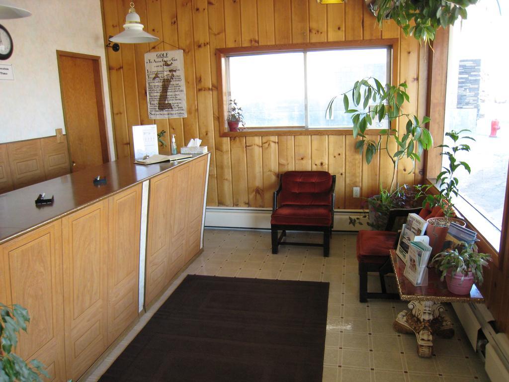 Downtowner Motor Inn Creston Zewnętrze zdjęcie